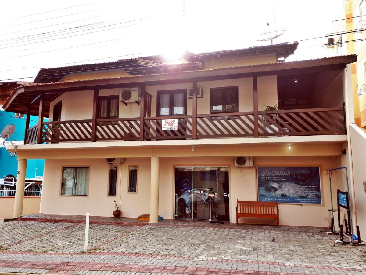 Studio 80M Da Praia บอมบินญัส ภายนอก รูปภาพ